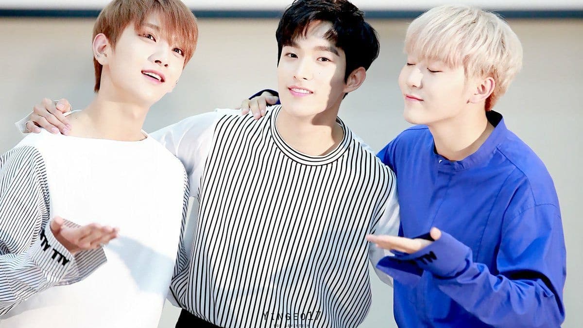 Unit DxS SEVENTEEN Umumkan Jadwal Tur SERENADE ON STAGE di Seluruh Asia