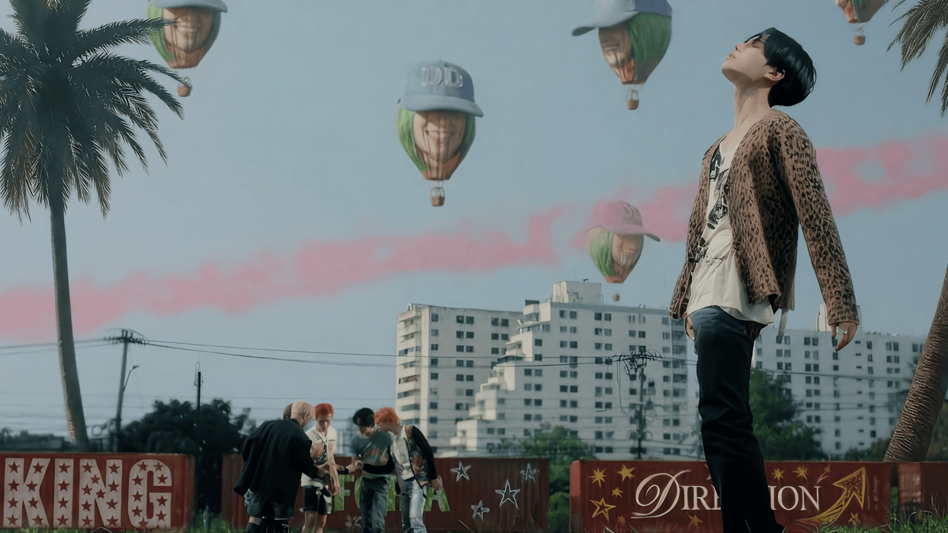 DAILY:DIRECTION Debut di Acara Musik dengan ROOMBADOOMBA di M Countdown