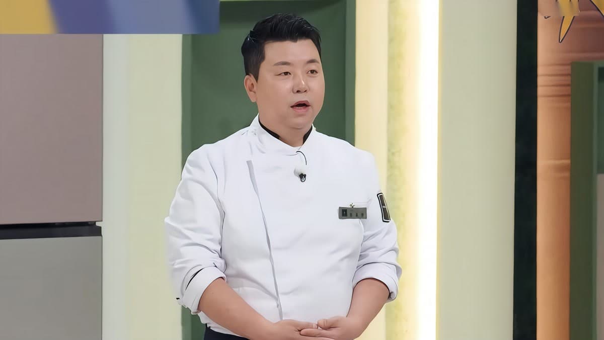 Chef Jeong Ho-young Unjuk Bakat Idol di 사당귀 KBS: "Seharusnya Saya Jadi Idol dari Dulu"