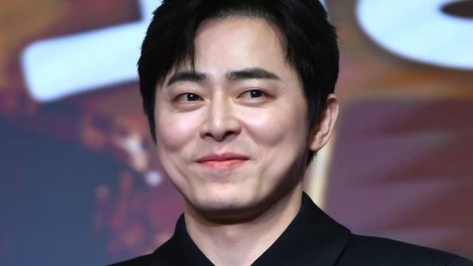 Cho Jung-seok Pertimbangkan Peran Utama dalam Film Baru Paperman dari Sutradara A Violent Prosecutor