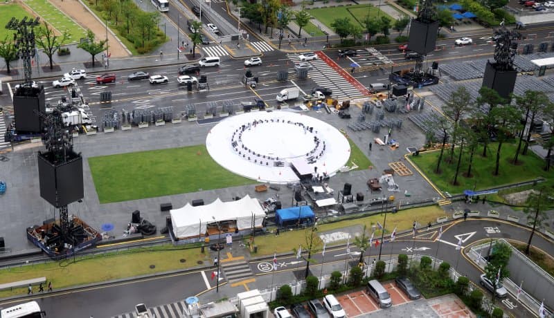 Data Seoul Mengungkap Jumlah Penonton Konser BTS di Gwanghwamun yang Sebenarnya