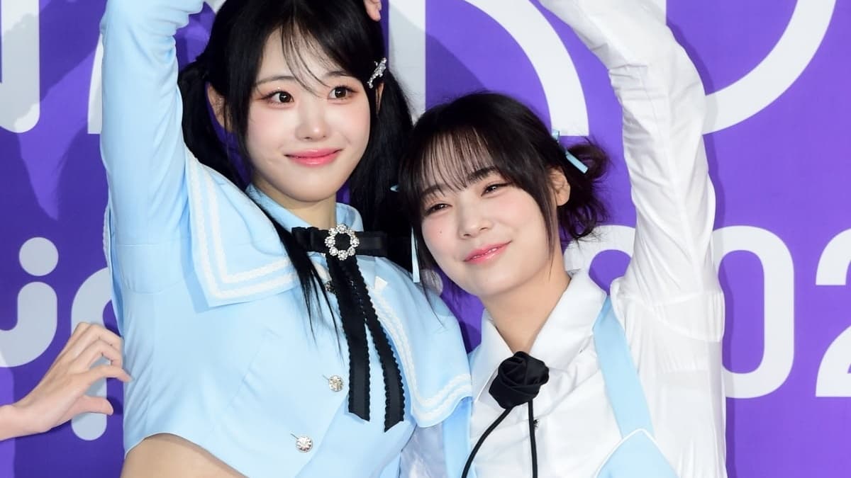 Aksi Mulia QWER Menjelang Akhir World Tour Perdana Mereka