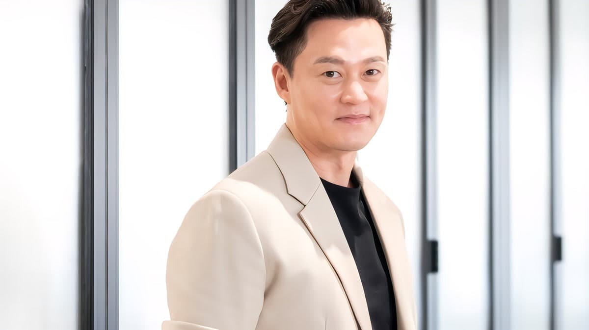 Lee Seo-jin dan Go Ah-sung Melangkah ke Panggung Teater untuk Pertama Kalinya