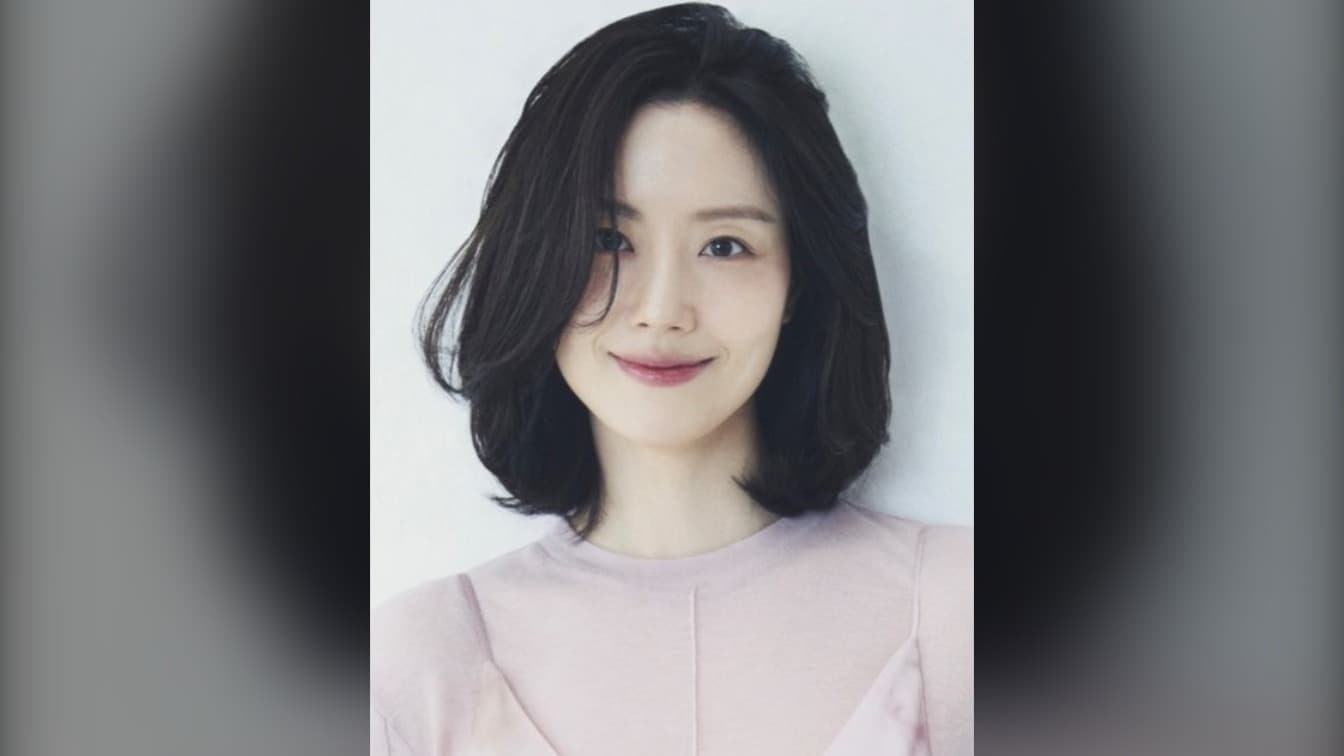 Moon Chae-won Debut YouTube dengan Merekrasi Aegyo Ikonik di Running Man