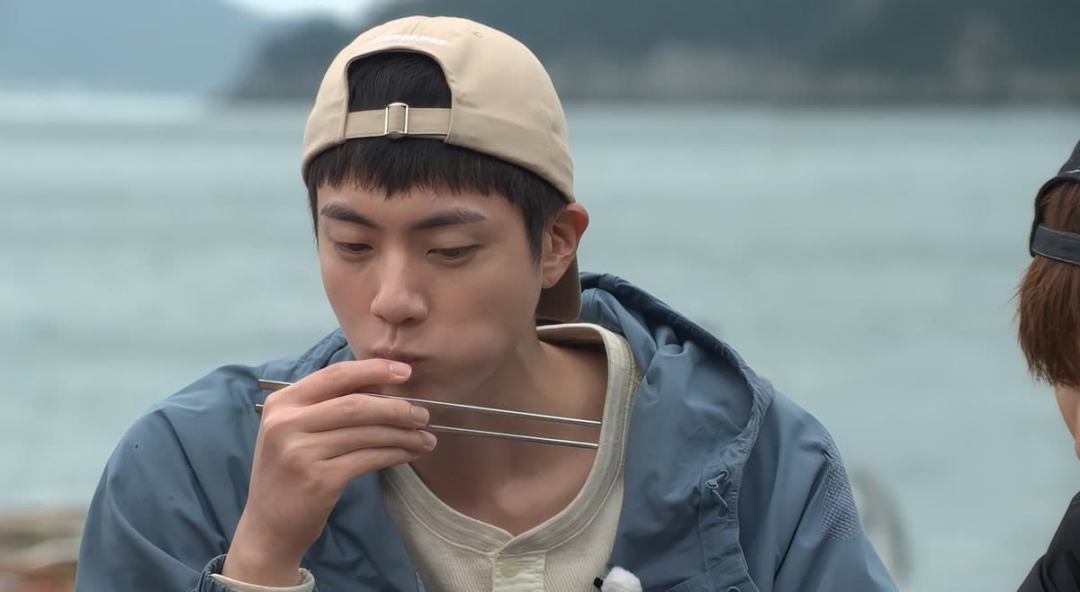Tak Ada yang Siap Menyambut Unggahan Memasak Terbaru Jin BTS