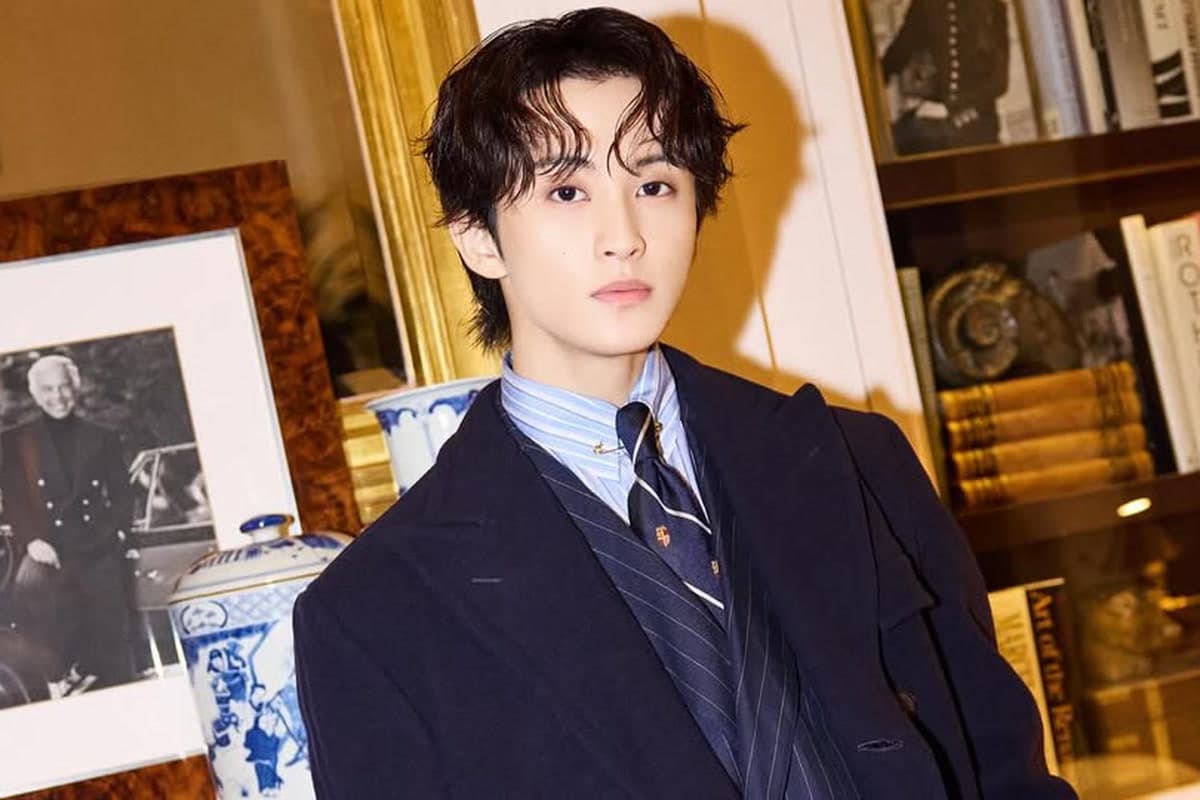 Mark Lee Membuka Era Solo Bersama Upper Room