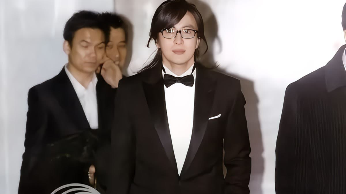 Bae Yong-joon Kembali ke Industri Hiburan dengan Langkah Besar