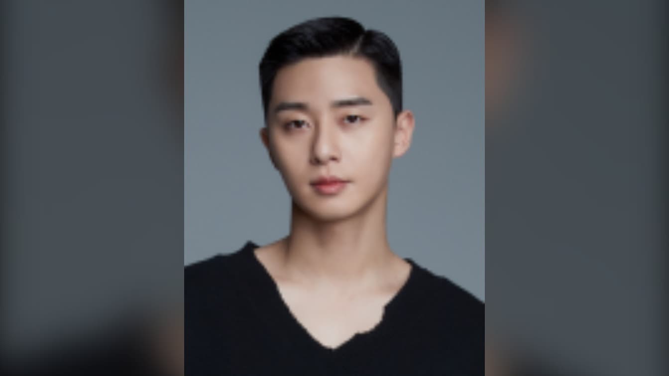 Momen Park Seo-jun Menyapa BTS V di Supermarket