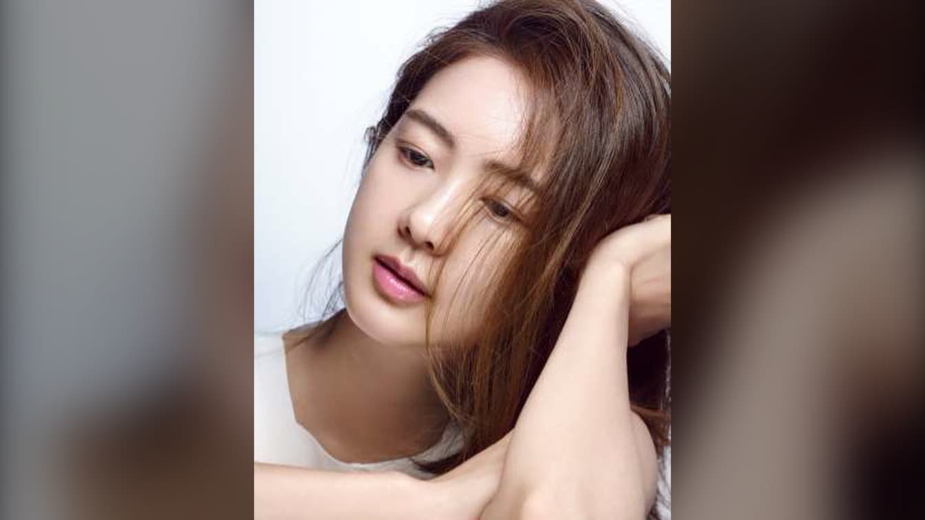 Logika Dingin Lee Yo-won Membuat Para Rekan Aktris Tercengang