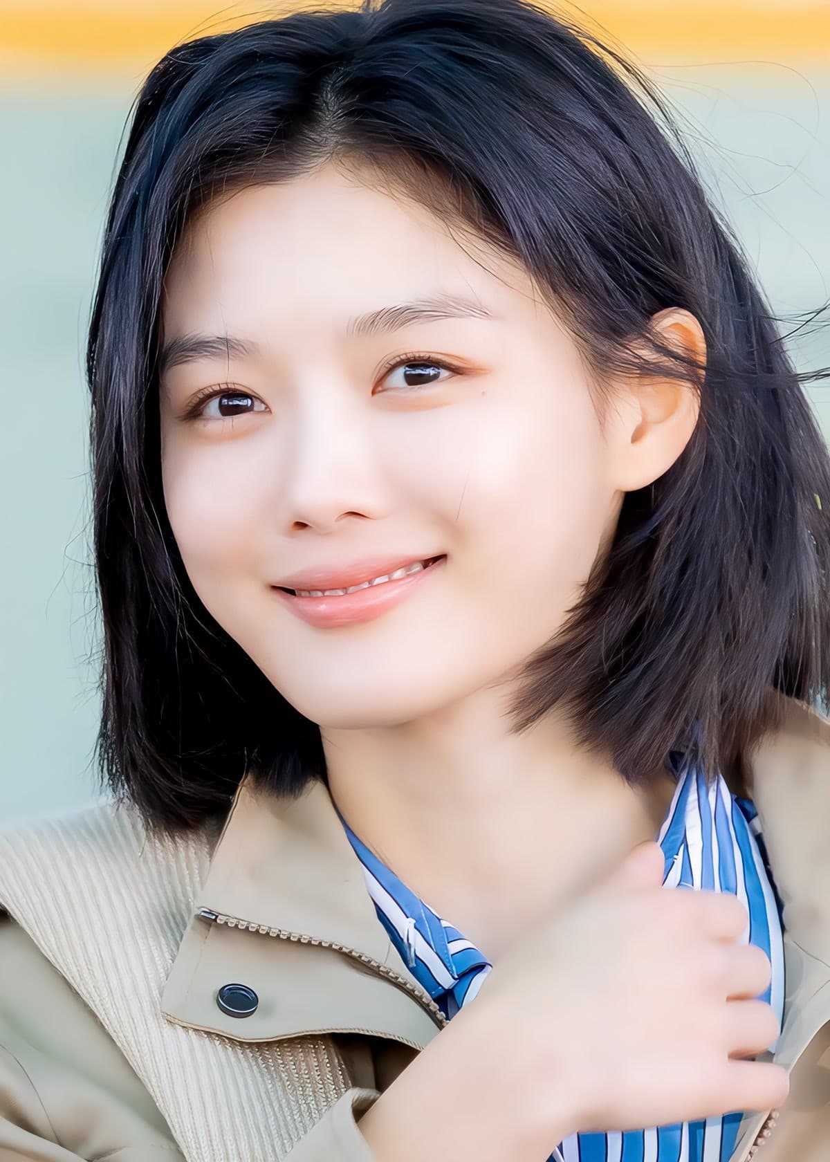 Surat Tangan Kim Yoo-jung Bikin Fans Tersentuh Jelang 100 Days of Lies