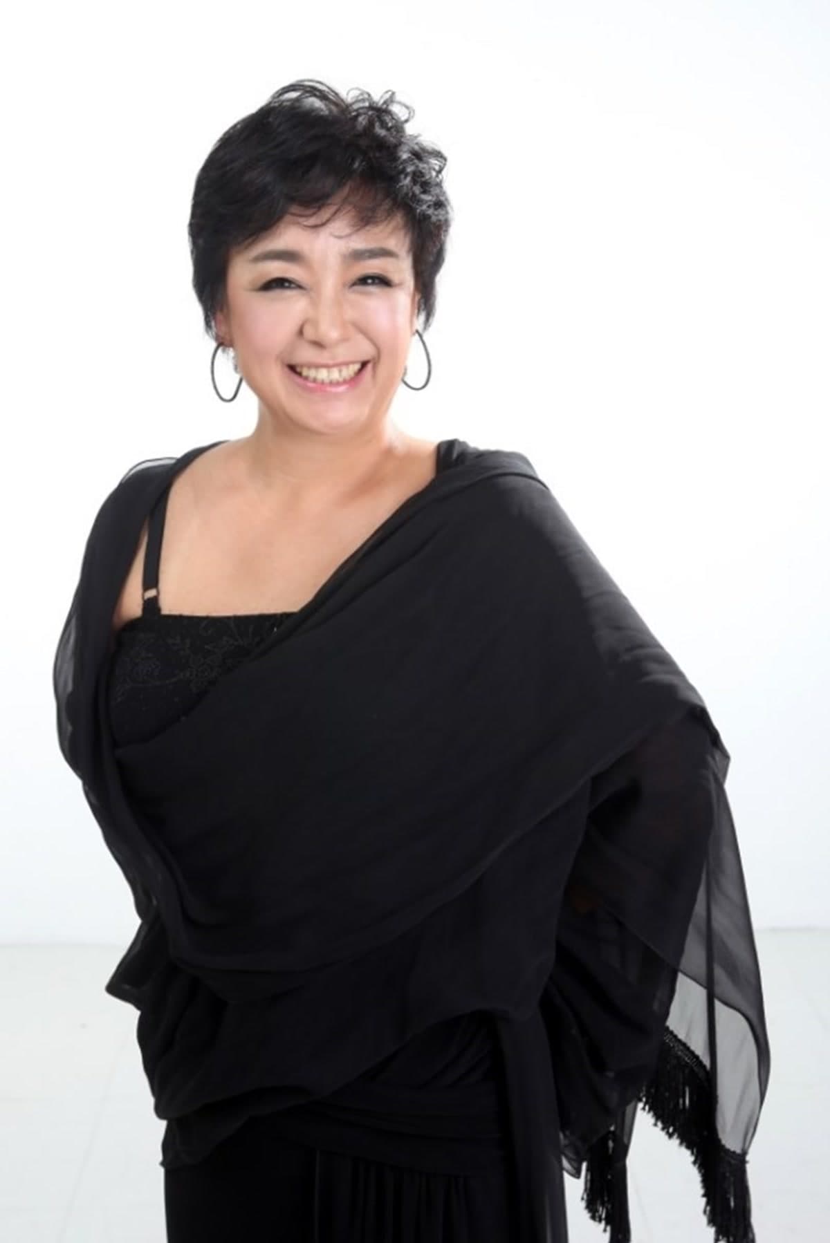 Hye Eun-yi Membuka Bab Baru Setelah 51 Tahun